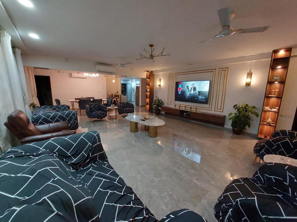 Royal Nest Premium Hotel Pune Exterior photo
